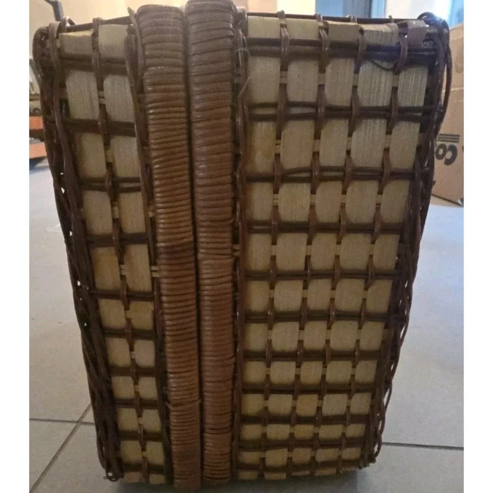 VTG Wicker Picnic Basket Rattan Suitcase Style Leather Strap Weave Cottagecore